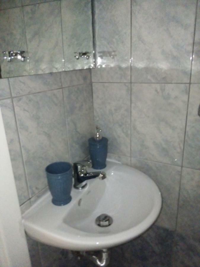 Vila Alegria Nea Iraklitsa Buitenkant foto